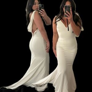 PRONOVIAS WEDDING DRESS